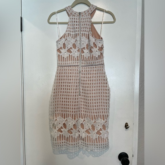 Luxe Love White and Nude Lace Dress - Picture 2 of 3